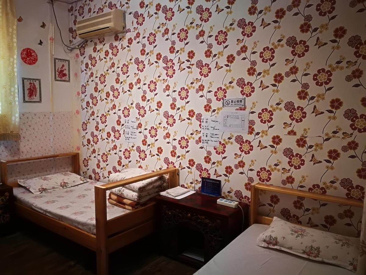 Red Lantern House Hostel Beijing Exterior photo